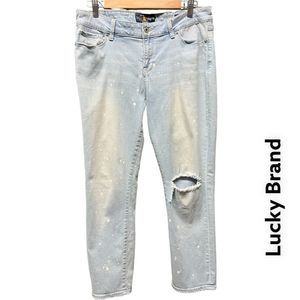 🎆 LUCKY BRAND ‘Lolita Capri’ light wash distressed denim jeans + size 14